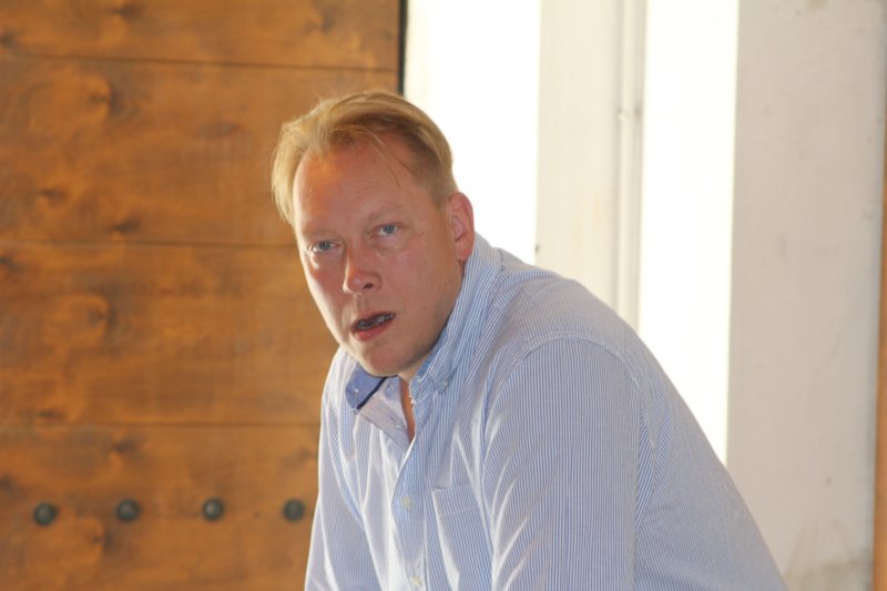 Fredag 105